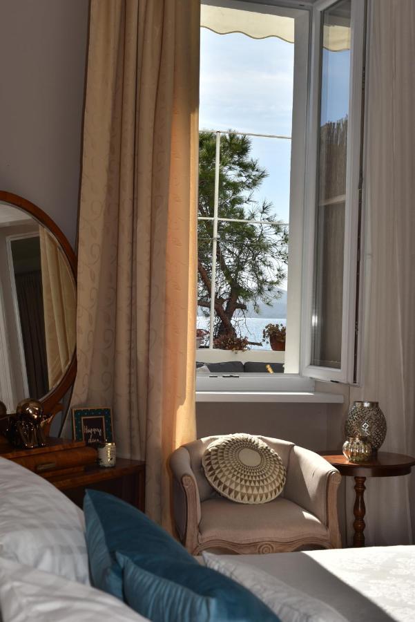 Zadar Center Beach Apartment - DIRECTLY ON THE SEA Zewnętrze zdjęcie