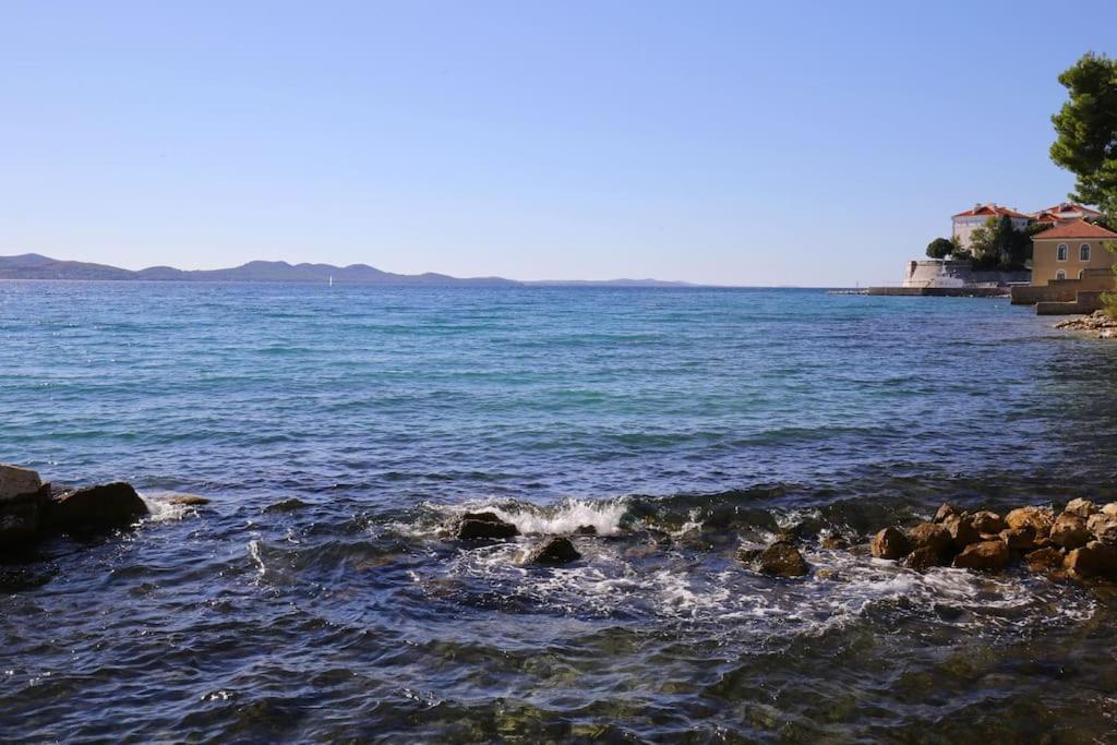 Zadar Center Beach Apartment - DIRECTLY ON THE SEA Zewnętrze zdjęcie